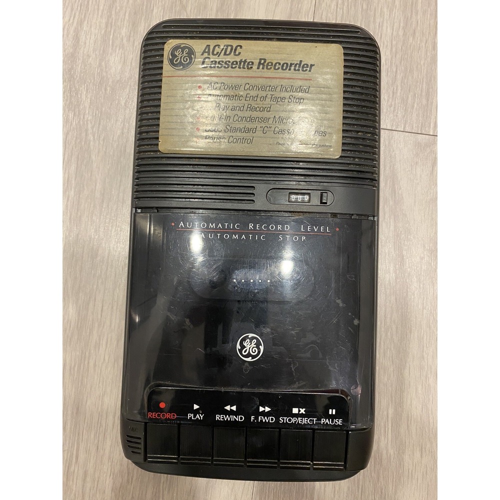 General Electric Cassette Tape Recorder Model 3-5025A DC/AC